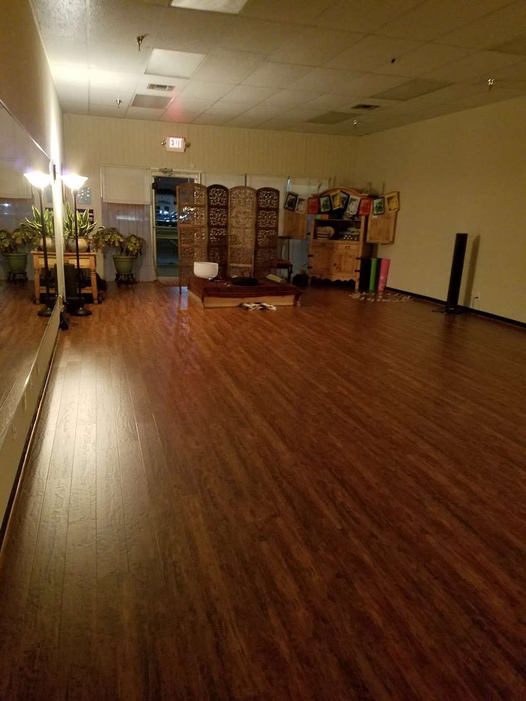 YogaMix Studio | 2601-G Cartwright Rd, Missouri City, TX 77459 | Phone: (713) 269-5165