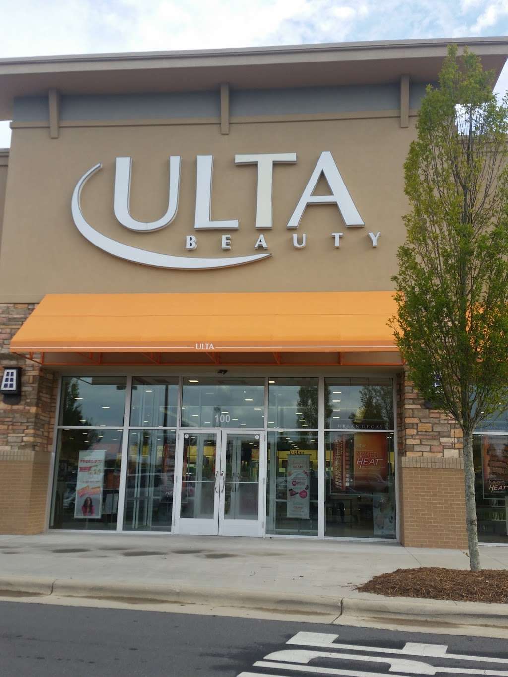 Ulta Beauty | 13540 Hoover Creek Blvd #100, Charlotte, NC 28273, USA | Phone: (704) 583-0660