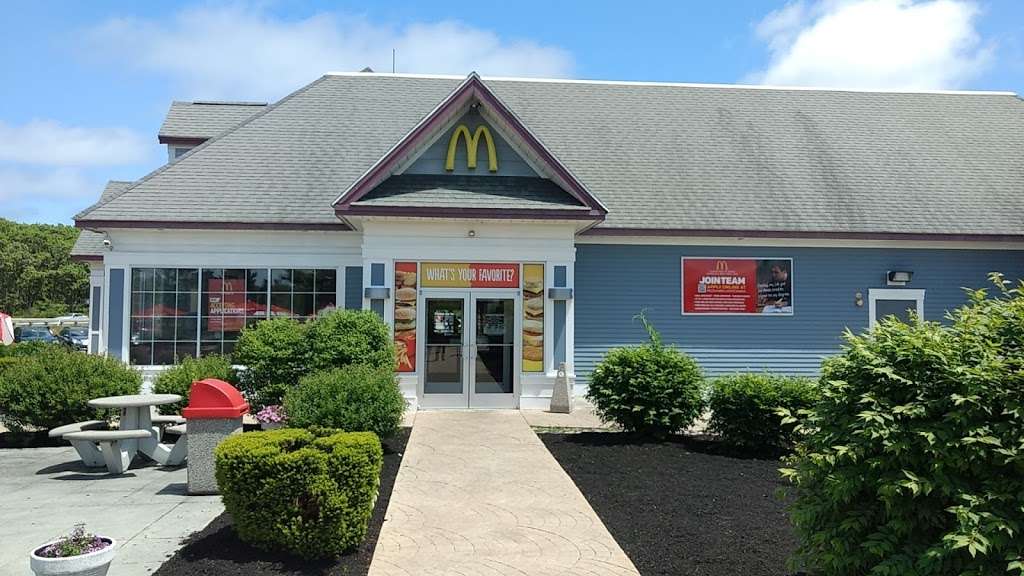 McDonalds | 5 Long Pond Rd, Plymouth, MA 02360 | Phone: (508) 747-9615