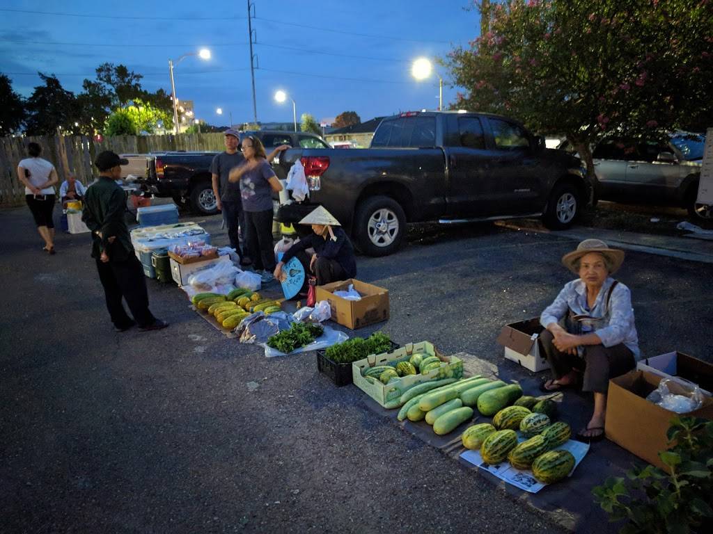 Vietnamese Farmers Market | 4861 Alcee Fortier Blvd, New Orleans, LA 70129, USA | Phone: (504) 254-0682