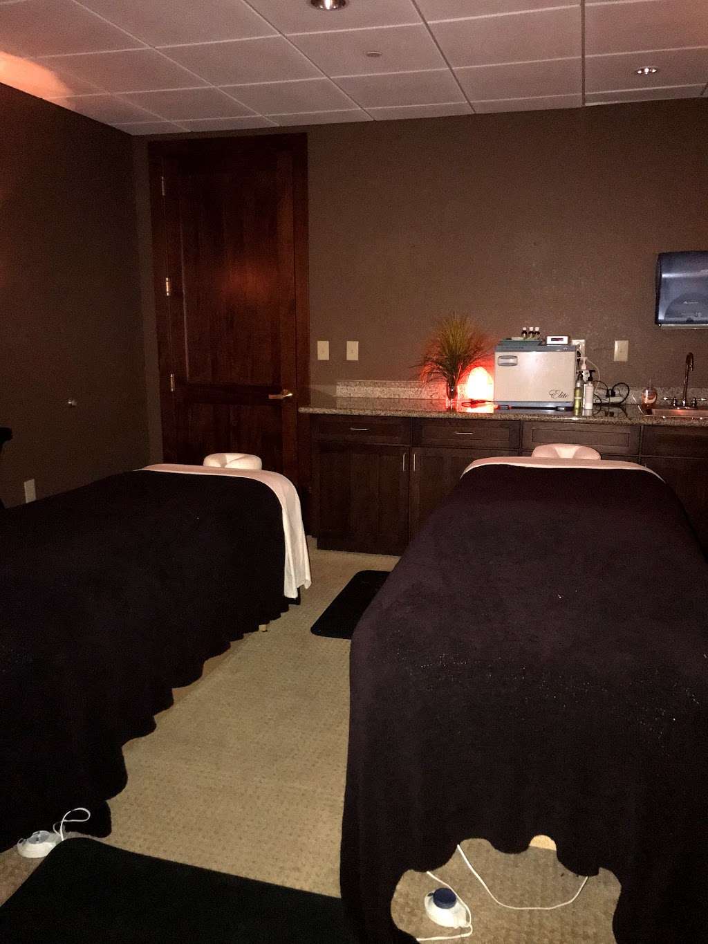 Elements Spa | 10175 Weddington Rd Ext., Concord, NC 28027, USA | Phone: (704) 979-3348