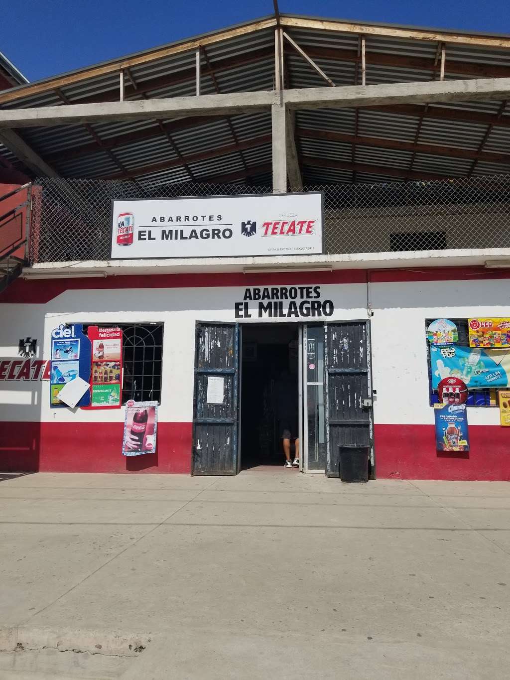 Grocery El Milagro | Av Francisco Zarco 6021, Francisco Zarco, Col. Francisco Zarco, 22660 Tijuana, B.C., Mexico | Phone: 664 555 5558