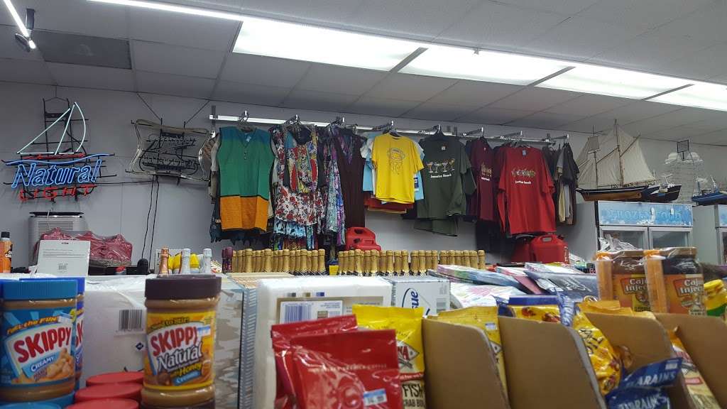 Jamaica Beach Food Store | 16603 Termini-San Luis Pass Rd, Jamaica Beach, TX 77554, USA | Phone: (409) 737-2414