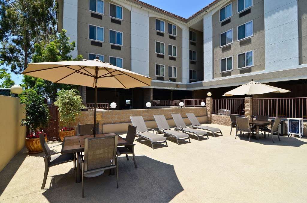 Best Western of Long Beach | 1725 Long Beach Boulevard, Long Beach, CA 90813, USA | Phone: (562) 599-5555