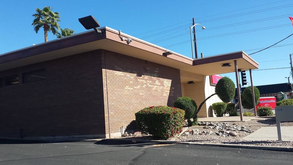 Bank of America (with Drive-thru ATM) | 1158 E Main St, Mesa, AZ 85203, USA | Phone: (480) 827-6812