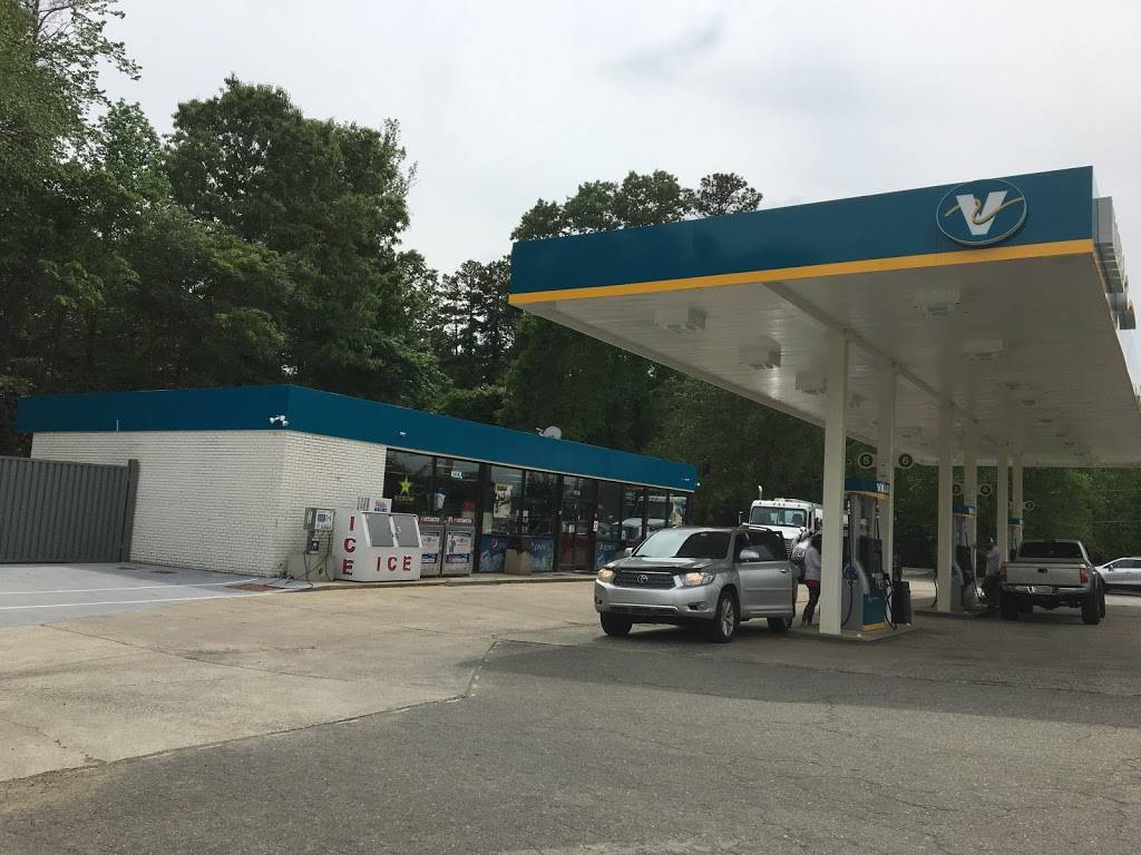 Valero | 3322 State Rd 54, Chapel Hill, NC 27516, USA | Phone: (919) 929-1699