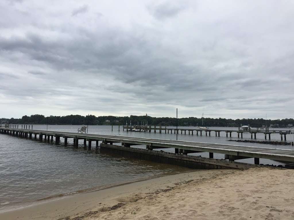 Linstead on the Severn Community Beach (Private) | 33 Boone Trail, Severna Park, MD 21146, USA