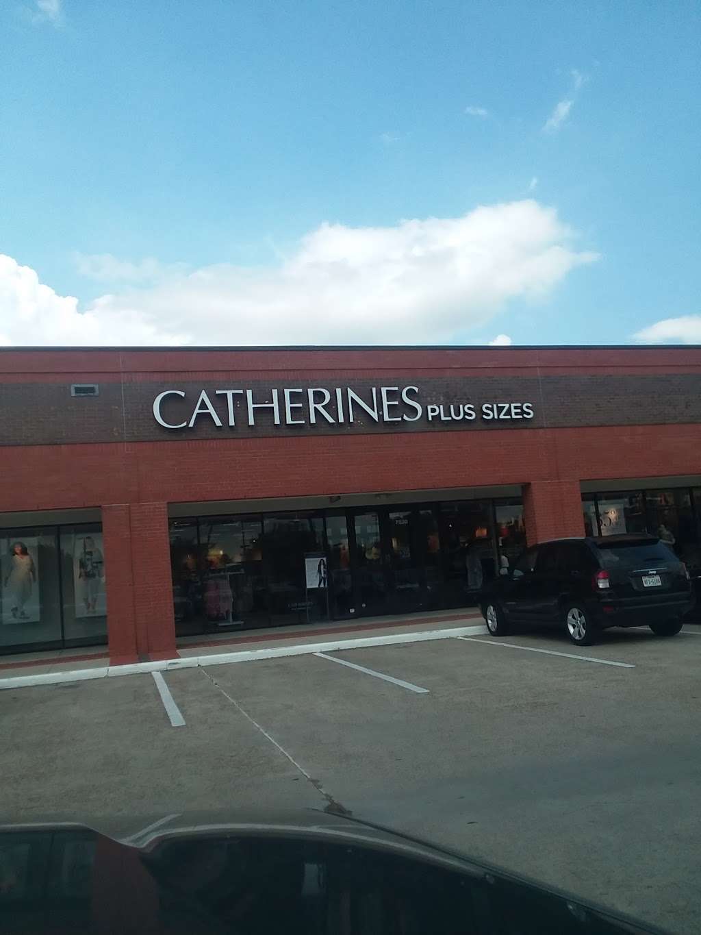 Catherines | 7530 Cypress Creek Pkwy, Houston, TX 77070, USA | Phone: (281) 671-1630