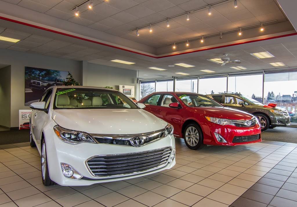 Golling Toyota of Warren | 27100 Van Dyke Ave, Warren, MI 48093, USA | Phone: (586) 758-2000