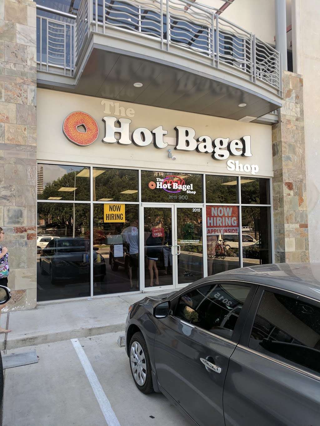 The Hot Bagel Shop | 2015 S Shepherd Dr #900, Houston, TX 77019, USA | Phone: (713) 520-0340