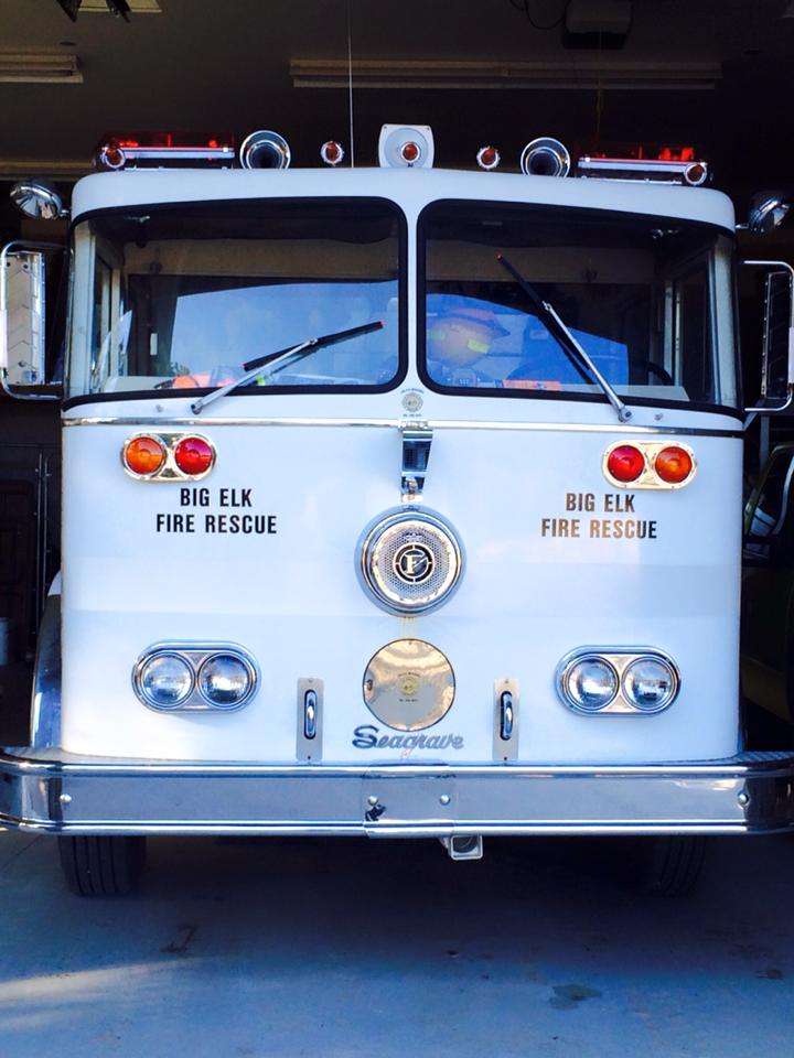 Volunteer Fire Department of Big Elk | 42 willow Drive Big Elk Meadows, Lyons, CO 80540, USA | Phone: (303) 823-5717