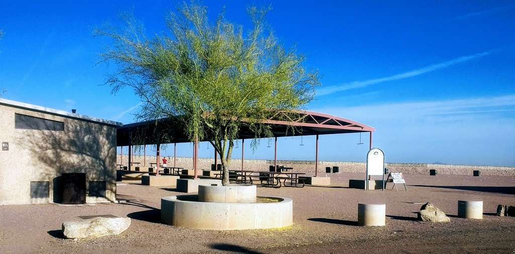 Paseo Vista Recreation Area - park  | Photo 6 of 9 | Address: 3850 S McQueen Rd, Chandler, AZ 85286, USA | Phone: (480) 782-2754