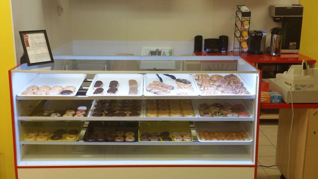 Walton Donuts | 11098 W Jewell Ave A2, Lakewood, CO 80227 | Phone: (303) 985-4307