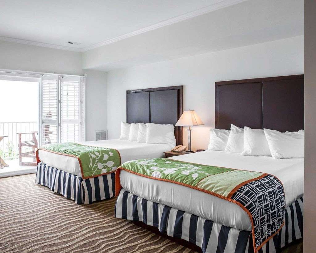 Island Inn & Suites, an Ascend Hotel Collection Member | 16810 Piney Point Rd, Piney Point, MD 20674, USA | Phone: (301) 994-1234