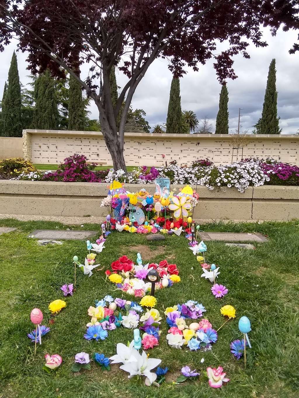 Oak Hill Funeral Home & Memorial Park | 300 Curtner Ave, San Jose, CA 95125, USA | Phone: (408) 297-2447