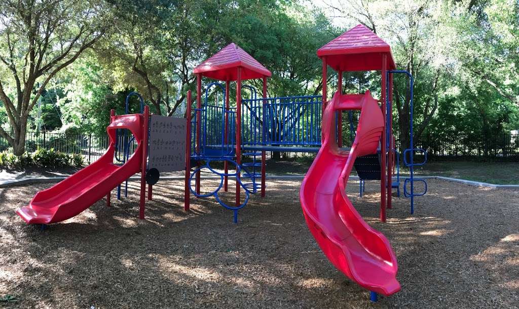 Memorial Bend Pocket Park | 255 Isolde Dr, Houston, TX 77024, USA | Phone: (281) 496-2177