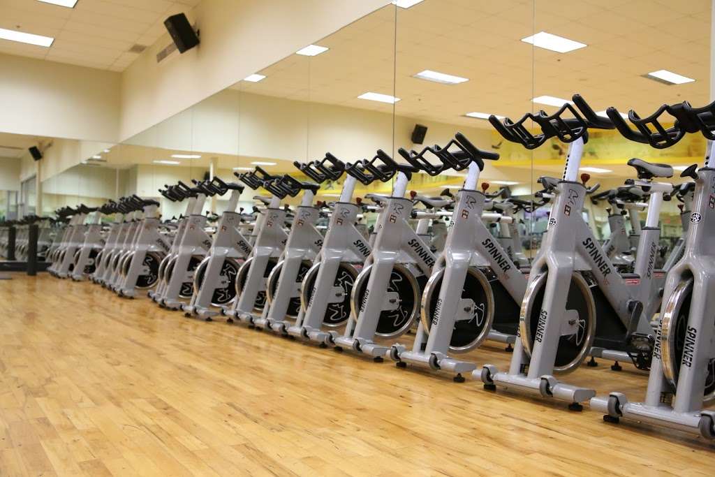 24 Hour Fitness | 5946 Fairmont Pkwy, Pasadena, TX 77505, USA | Phone: (281) 998-9969