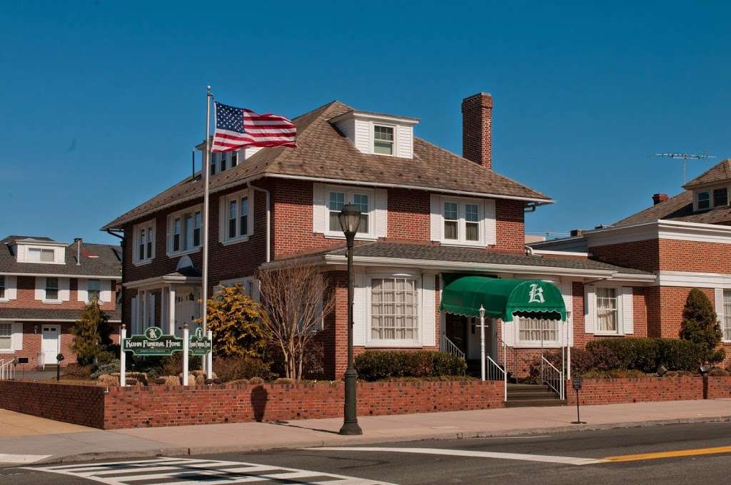 Kuhn Funeral Home Inc | 739 Penn Ave, West Reading, PA 19611, USA | Phone: (610) 374-5440