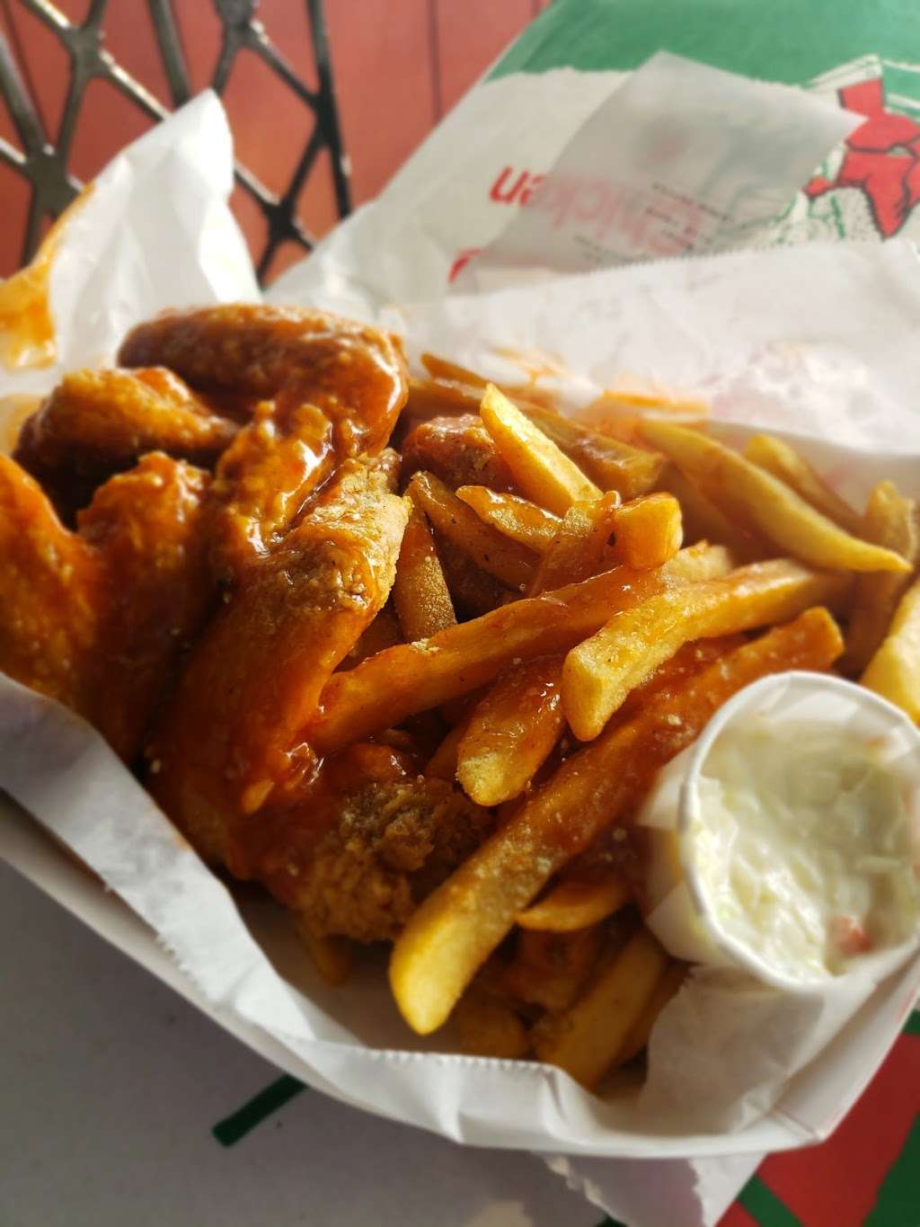 Harolds Chicken Shack | 100 W 87th St, Chicago, IL 60620, USA | Phone: (773) 224-3314