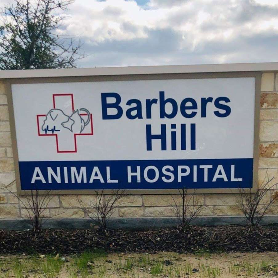 Barbers Hill Animal Hospital | 9585 Edgewood Avenue, Mont Belvieu, TX 77523, USA | Phone: (281) 784-0448