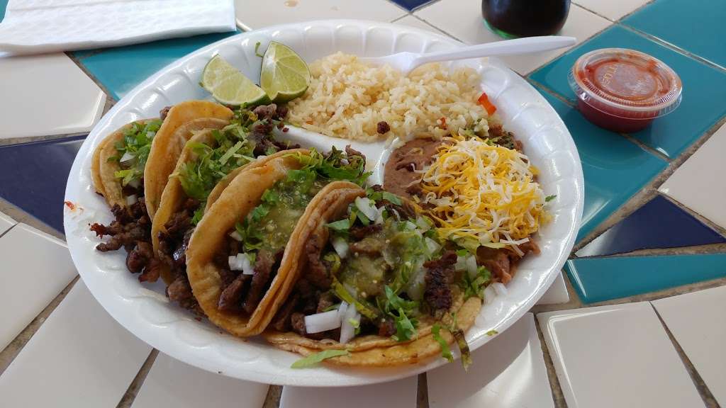 Emmas Mexican Food | 8781 Cuyamaca St L, Santee, CA 92071 | Phone: (619) 596-8189