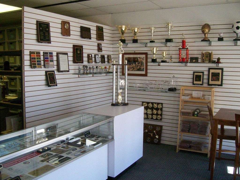 Vegas Trophies | 6336 W Sahara Ave, Las Vegas, NV 89146 | Phone: (702) 871-1065