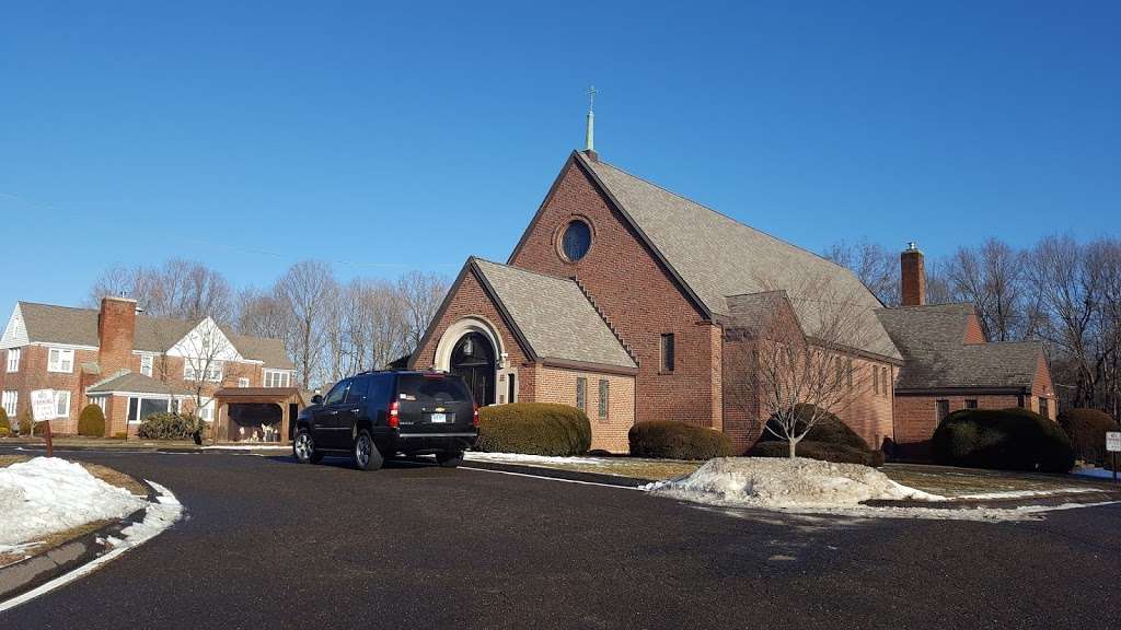 St Stephens Roman Catholic Church | 6948 Main St, Trumbull, CT 06611, USA | Phone: (203) 268-6217