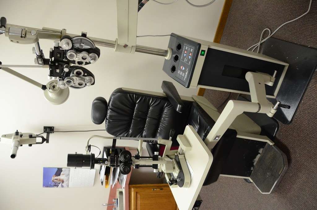 Metropolitan Eyecare Center | 170 S Locust St, Manteno, IL 60950, USA | Phone: (815) 468-2525