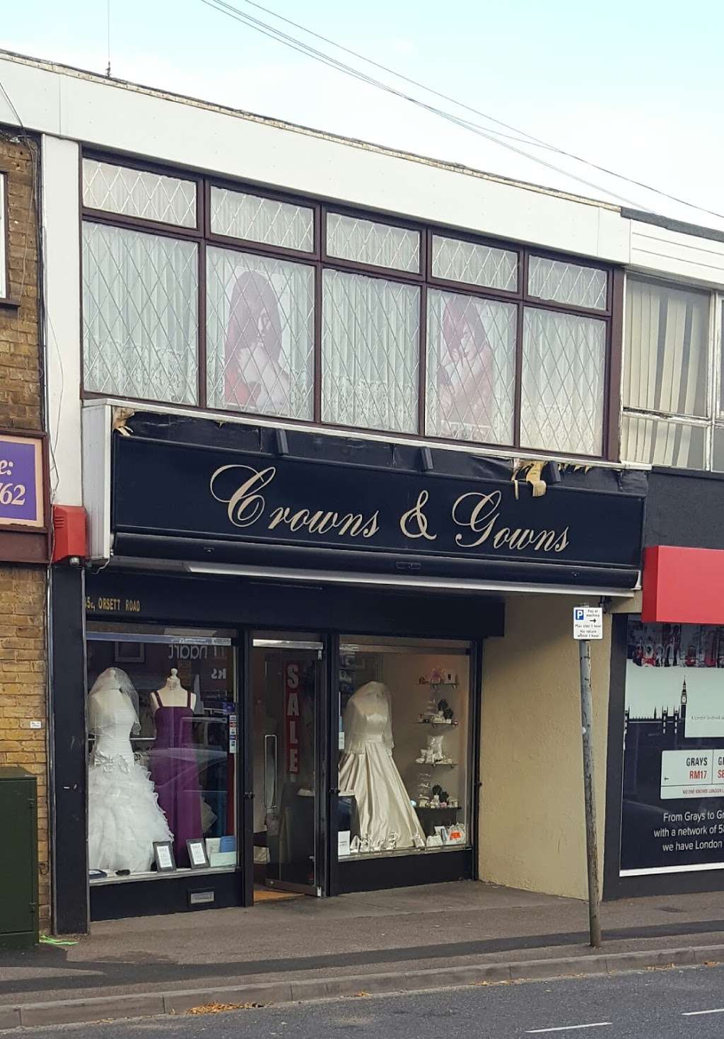 Crowns & Gowns | 45c Orsett Rd, Grays RM17 5HJ, UK | Phone: 01375 376784