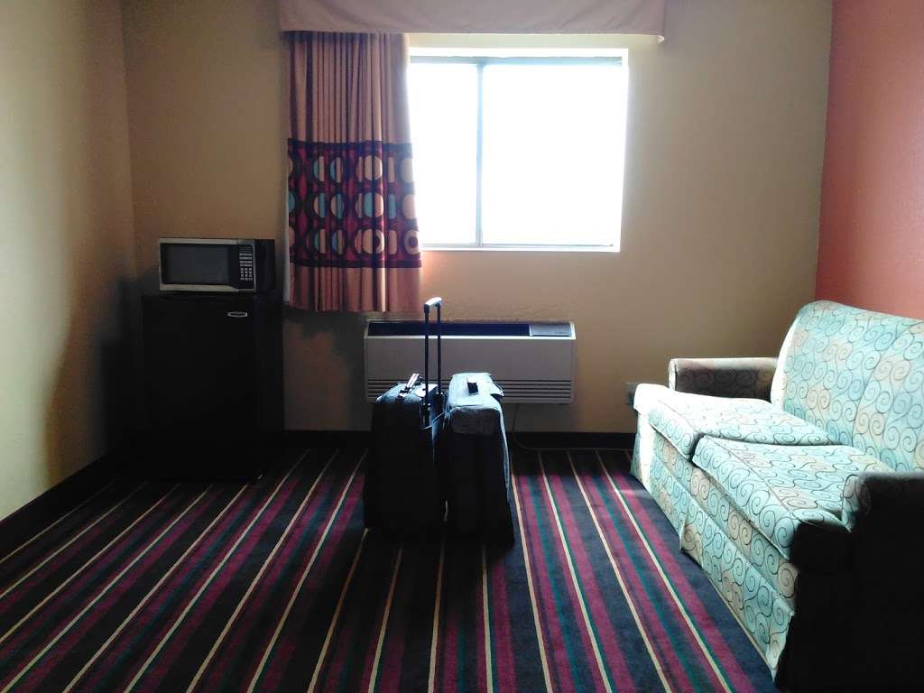 Super 8 by Wyndham Crawfordsville | 1025 Corey Blvd, Crawfordsville, IN 47933, USA | Phone: (765) 364-9999