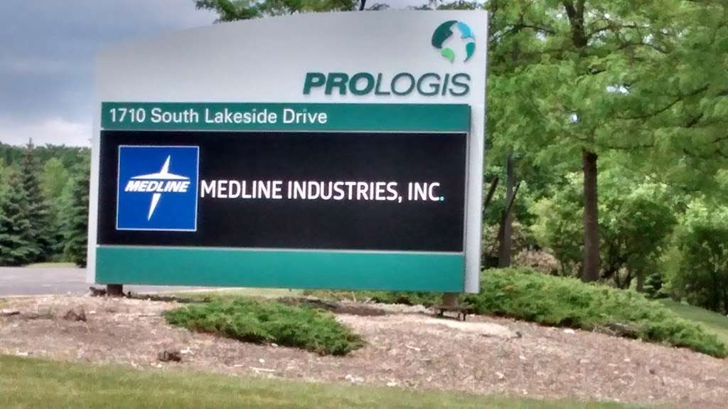 Medline Industries Inc. | 1710 S Lakeside Dr, Waukegan, IL 60085, USA | Phone: (800) 633-5463