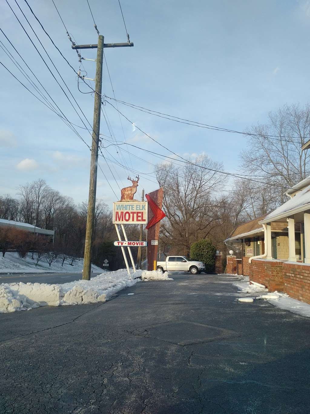 White Elk Motel Inc | 6195 Washington Blvd, Elkridge, MD 21075 | Phone: (410) 796-5151