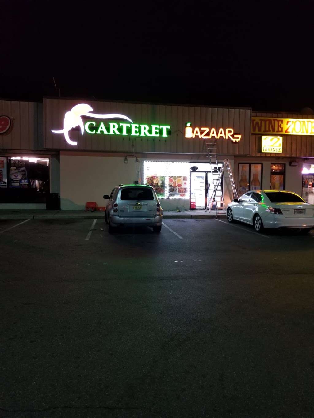 Carteret Bazaar | 835 Roosevelt Ave, Carteret, NJ 07008, USA | Phone: (732) 352-1440