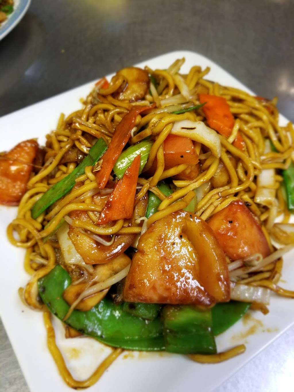 Silver Lake Chinese Restaurant | 1236 W Lake St, Roselle, IL 60172, USA | Phone: (630) 529-2828