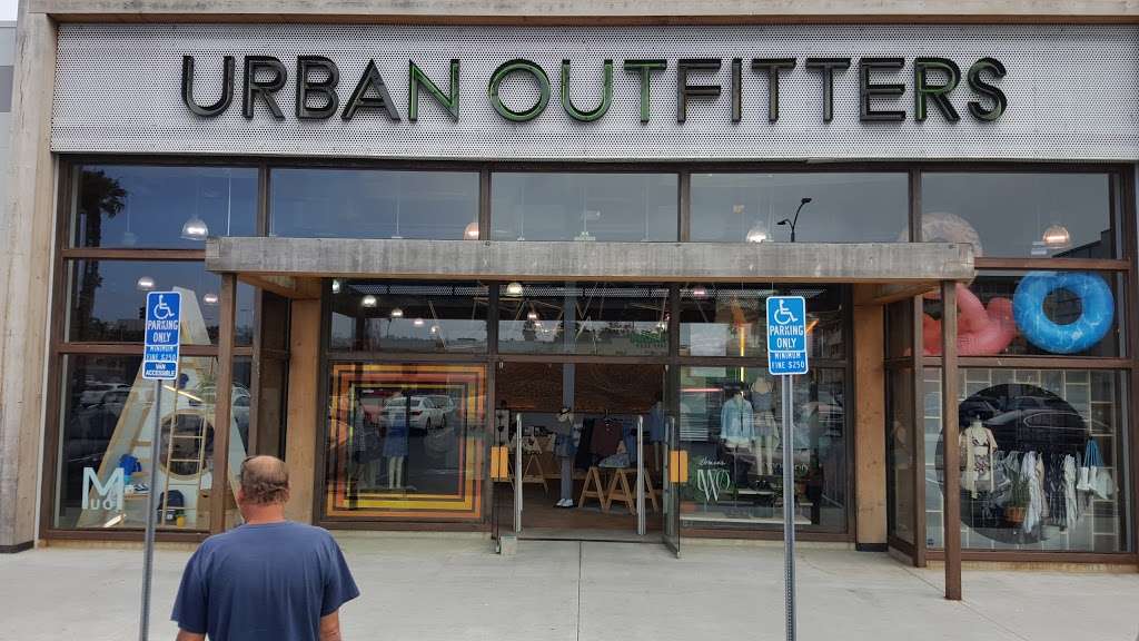 Urban Outfitters | 4516 Mission Blvd, San Diego, CA 92109, USA | Phone: (858) 273-3942