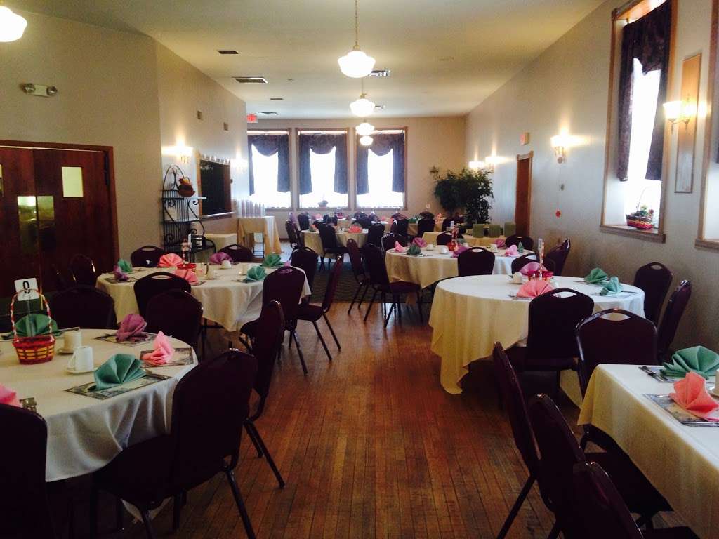 Heartwood Hall Banquet Facility | 30807 114th St, Wilmot, WI 53192, USA | Phone: (262) 862-9377