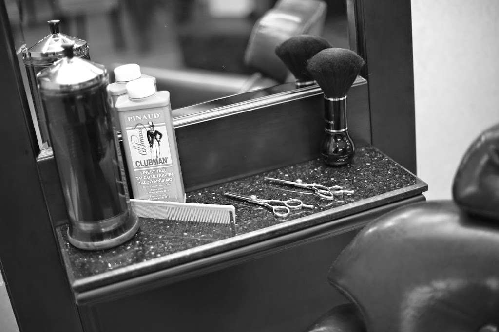 Hudson & Canal, Salon~Barber~Nails | 22 Hudson Ave, Red Bank, NJ 07701, USA | Phone: (732) 212-1990