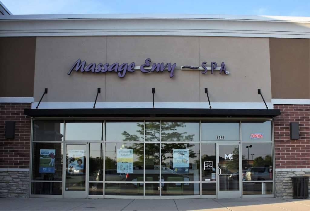 Massage Envy - McHenry-Johnsburg | 2936 Commerce Drive, Johnsburg, IL 60051 | Phone: (815) 385-3001