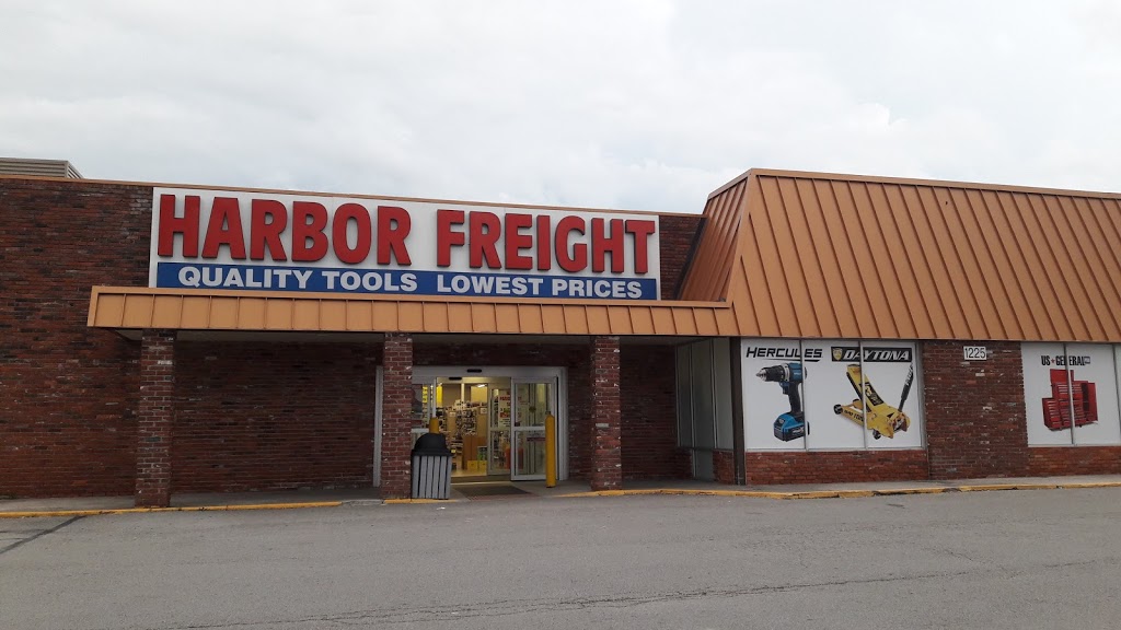 Harbor Freight Tools | 1225 E Santa Fe St, Olathe, KS 66061 | Phone: (913) 791-0106