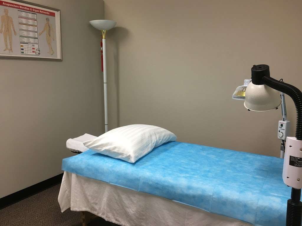 Starlite Acupuncture | 200 Brown Rd #104, Fremont, CA 94539, USA | Phone: (510) 488-3650