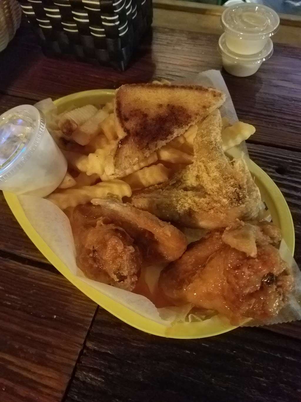 Holleys Restaurant & Lounge | 804 S Halleck St, De Motte, IN 46310, USA | Phone: (219) 987-5400 Holleys Restaurant & Lounge | 804 S Halleck St, De Motte, IN 46310, USA | Phone: (219) 987-5400