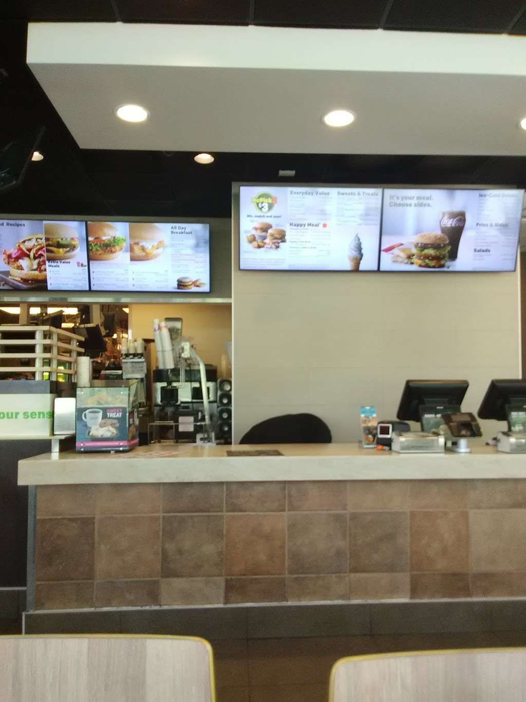 McDonalds | 1075 Williamsburg Pl, DeLand, FL 32720, USA | Phone: (386) 738-5940