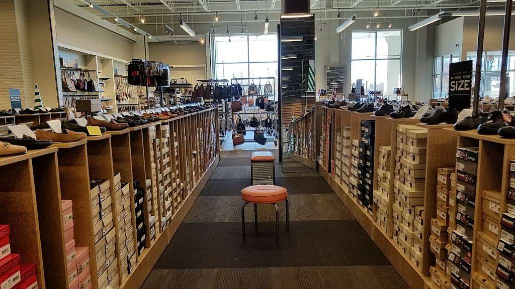 DSW Designer Shoe Warehouse | 135 NJ-35, Eatontown, NJ 07724 | Phone: (732) 440-3509