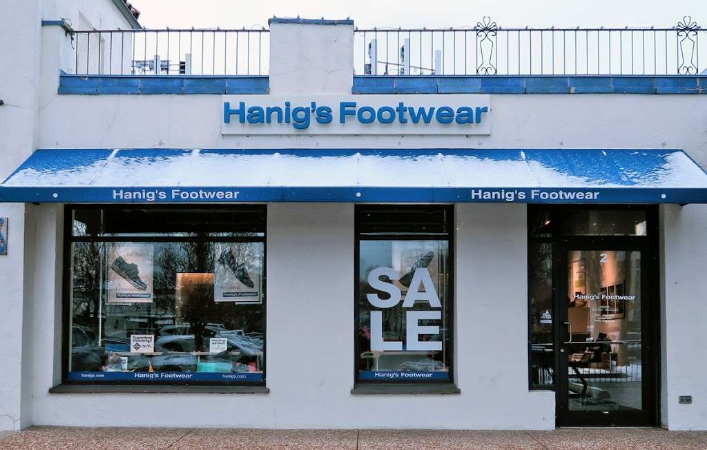 Hanigs Footwear | 1515 Sheridan Rd, Plaza Del Lago, Wilmette, IL 60091, USA | Phone: (847) 256-3545