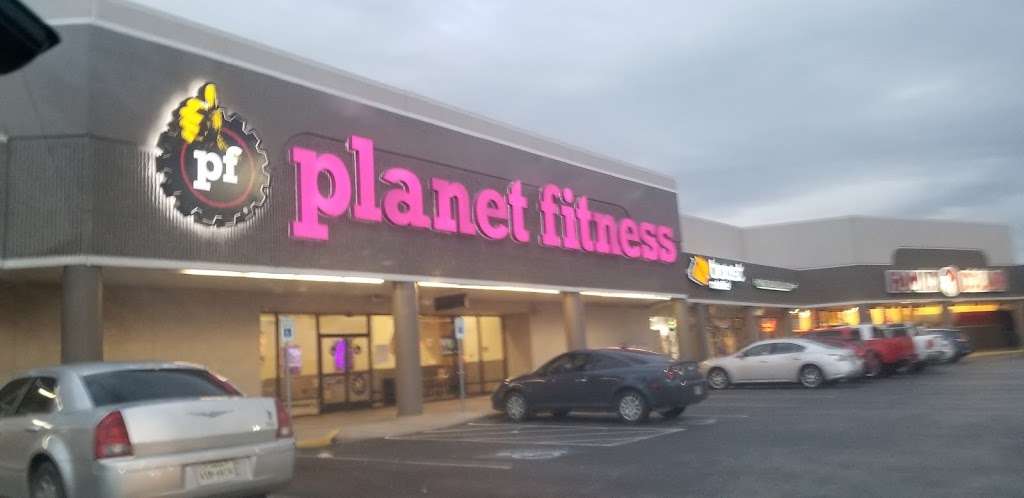 Planet Fitness | 560 El Dorado Blvd, Webster, TX 77598, USA | Phone: (832) 500-5510