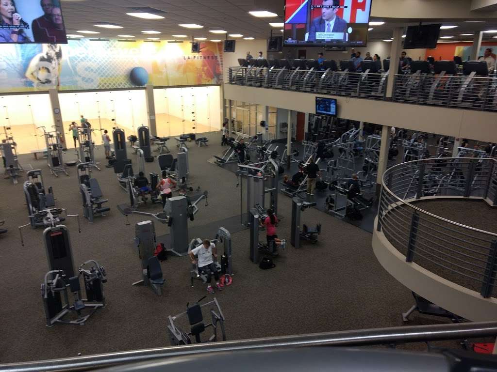 LA Fitness | 3855 E Southport Rd, Indianapolis, IN 46237 | Phone: (317) 644-0683