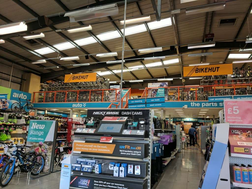 Halfords | 2, 2 Heath Ln, Dartford DA1 2QA, UK | Phone: 01322 277515