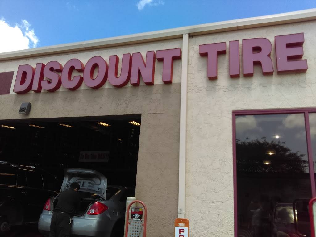 Discount Tire | 1411 W Ben White Blvd, Austin, TX 78704, USA | Phone: (512) 443-2616