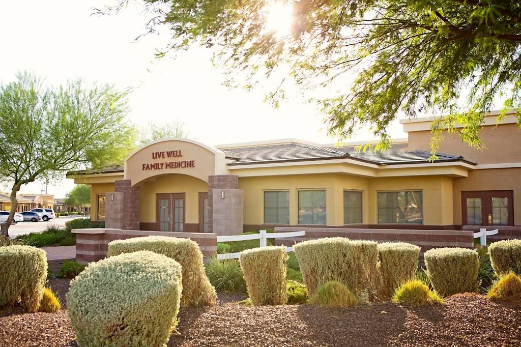 Live Well Family Medicine | 2320 W Ray Rd UNIT 1, Chandler, AZ 85224, USA | Phone: (480) 800-3561