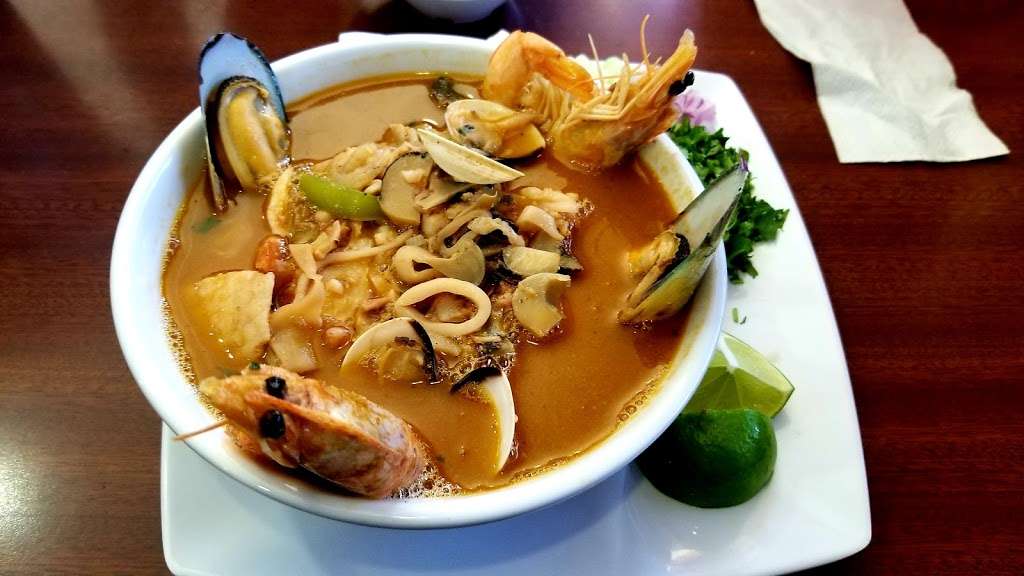 Mariscos El Malecón | 769 W A St, Hayward, CA 94541 | Phone: (510) 784-1021